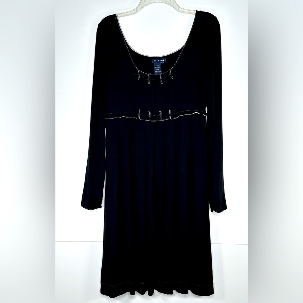Max‎ Edition Black Ruched Knit Stretchy Dress White Stitch Detail Popover Sz S/M
